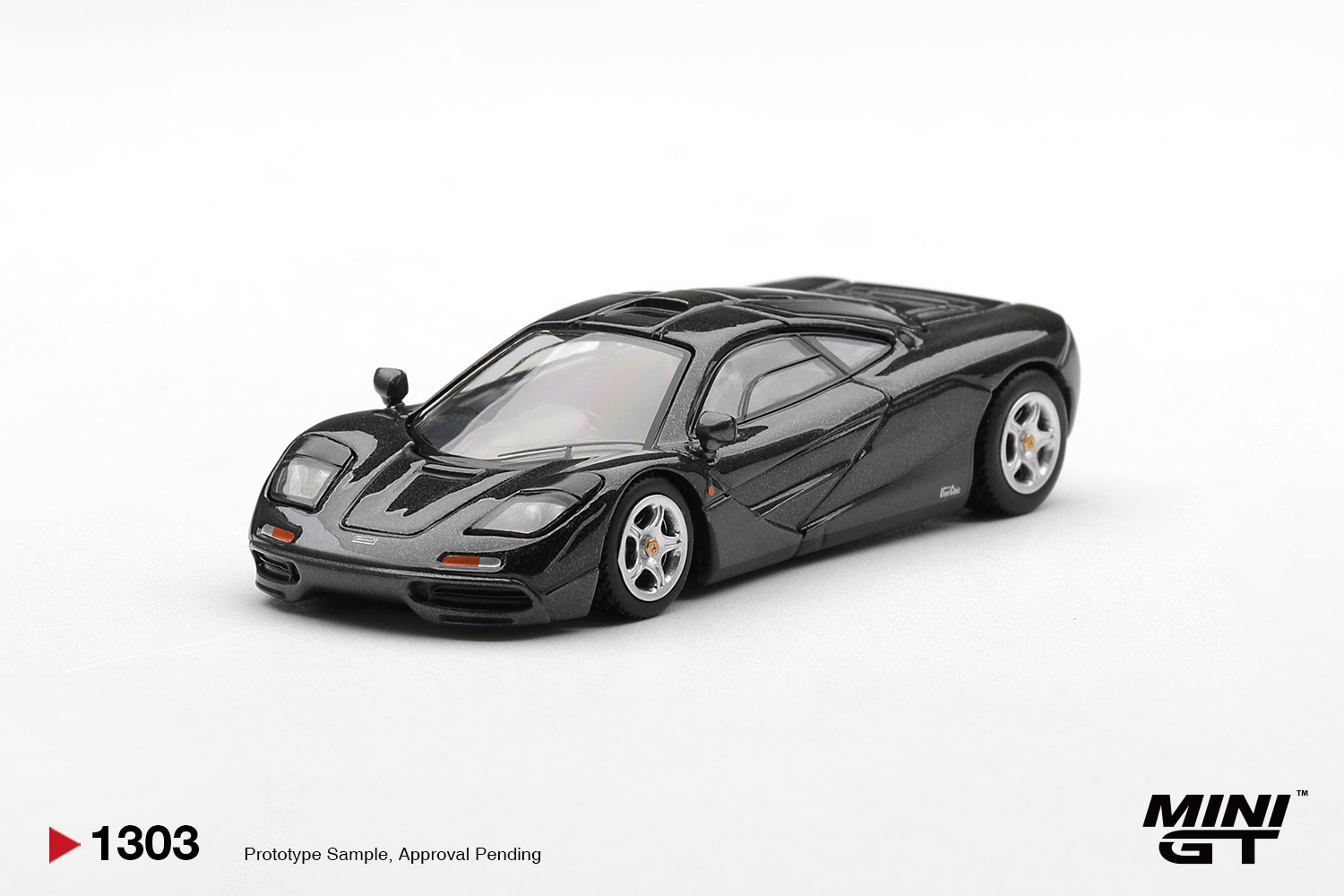Die Cast Car 1 64 - MINIGT 1/64 マクラーレン F1 ブルーブラックメタリック MGT01303-CH